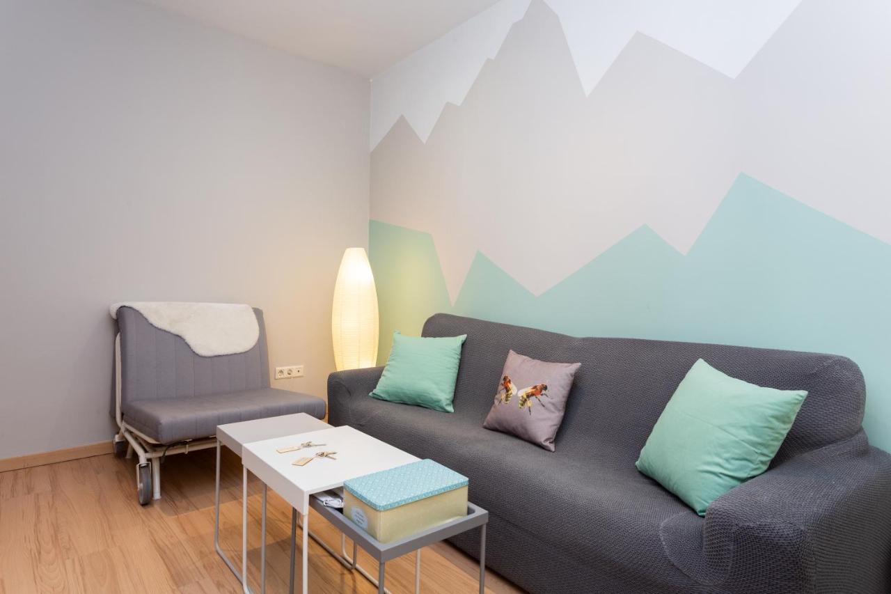 Amparo Apartment Madrid Exterior photo