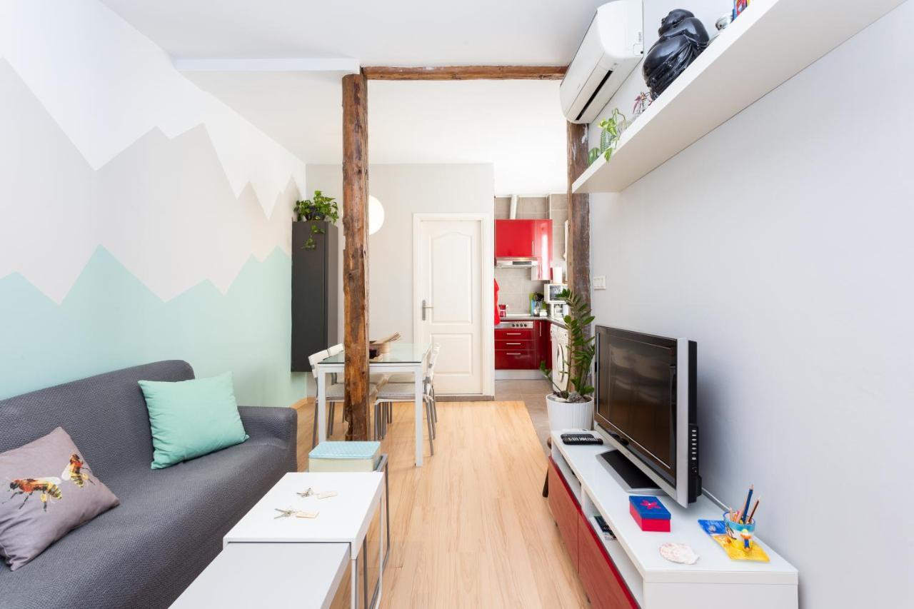 Amparo Apartment Madrid Exterior photo