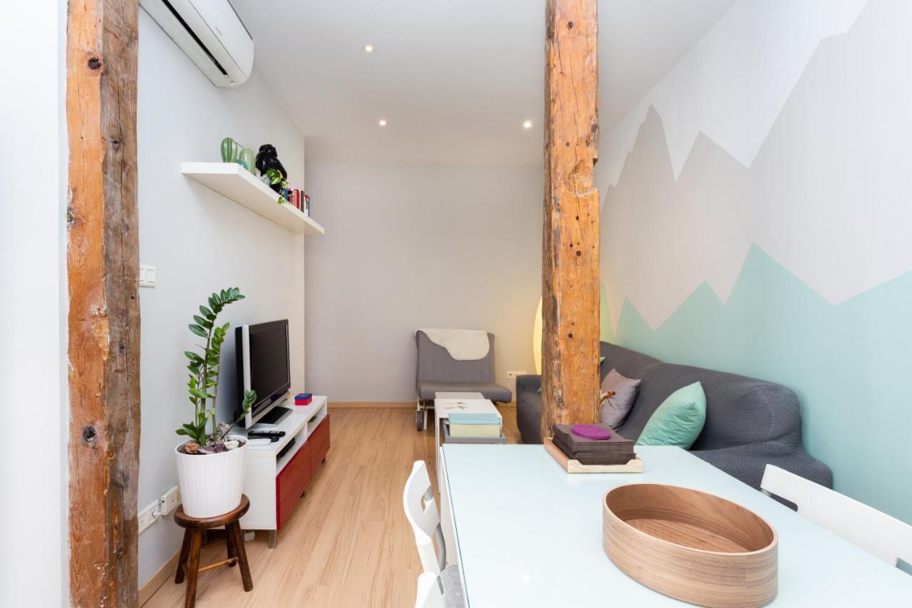 Amparo Apartment Madrid Exterior photo